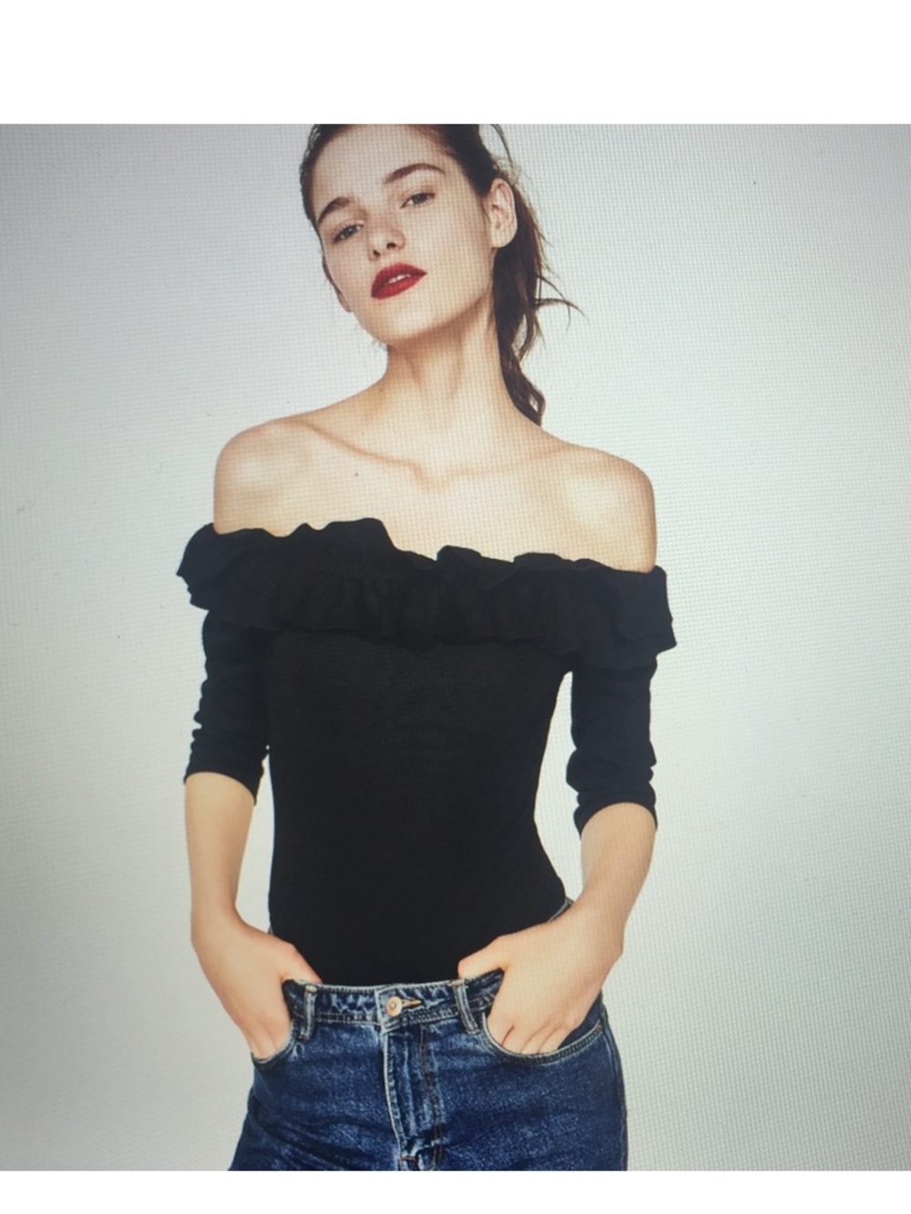 NWT Zara Off-Shoulder Ruffle Black Bodysuit (M)